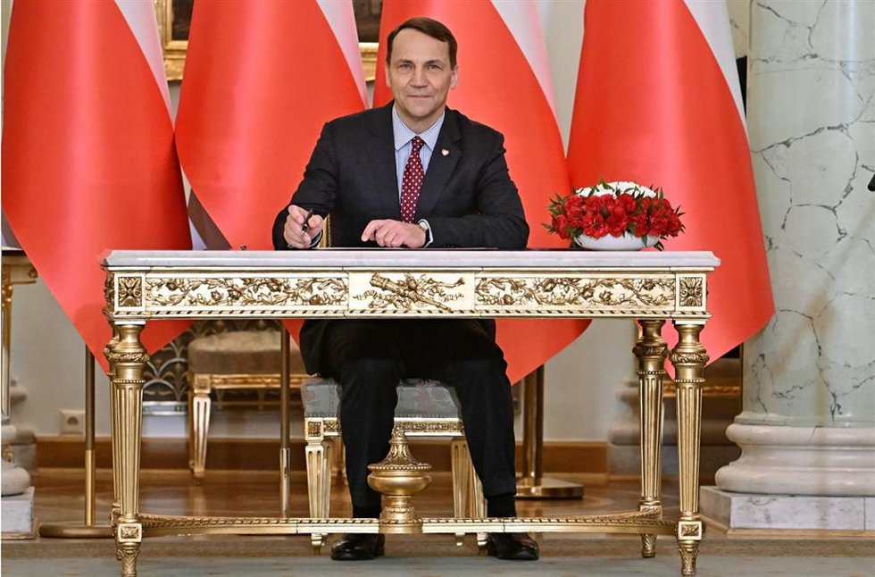 Toma de posesión del ministro de Exteriores de Polonia, Radoslaw Sikorski