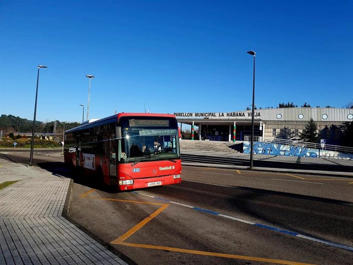 Archivo - Torrelavega aprueba los convenios para llevar el Torrebus a Cartes y a más barrios de Polanco