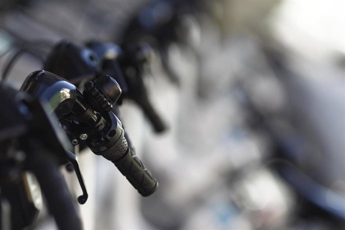 Archivo - Varias bicicletas.