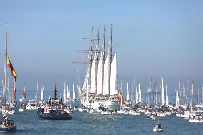 Archivo - Ceremonia de despedida del Buque Escuela 'Juan Sebastián de Elcano' el pasado 14 de enero de 2023, en Cádiz (Andalucía, España).