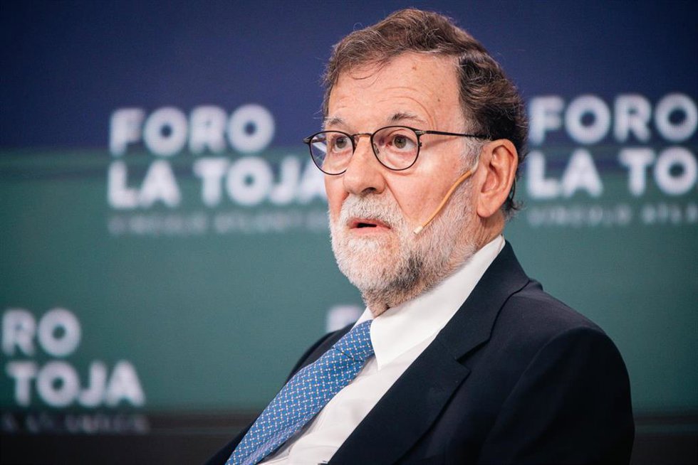 Archivo - El expresidente del Gobierno Mariano Rajoy participa en el V Foro La Toja-Vínculo Atlántico, a 29 de septiembre de 2023, en la Isla de La Toja, O Grove, Pontevedra, Galicia (España).