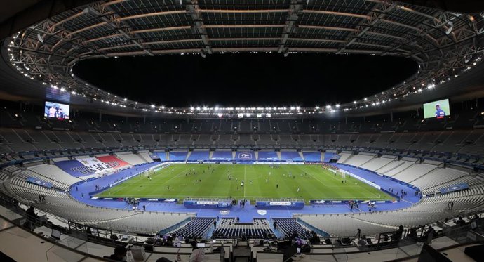 Archivo - El PSG descarta comprar el Stade de France.