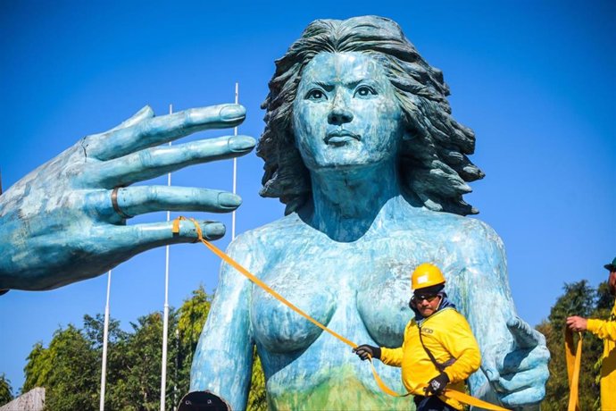 El Gobierno de Bukele desmantela el monumento a la reconciliación, que simbolizaba el fin de la guerra en El Salvador