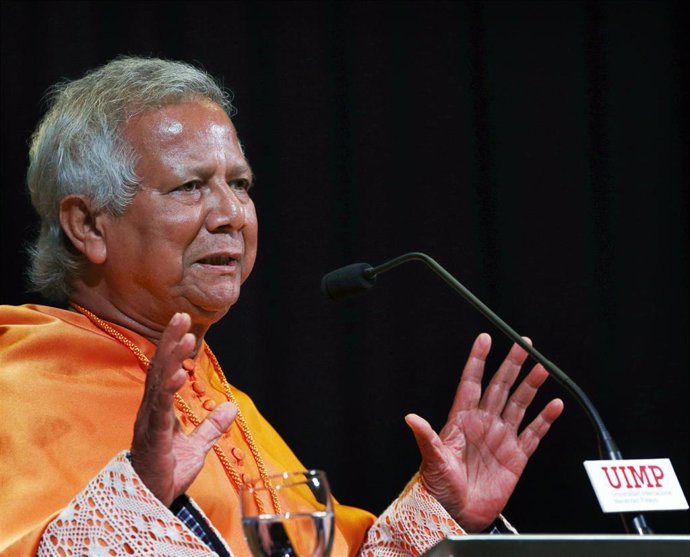 Archivo - El economista Mohamed Yunus, Nobel de la Paz en 2016