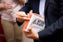 Archivo - Regalo de los Reyes Majos