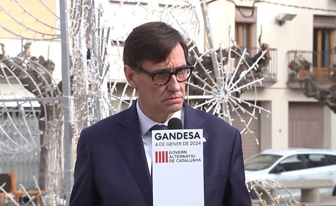 El primer secretario del PSC, Salvador Illa, en declaraciones desde Gandesa (Tarragona) después de visitar municipios de les Terres de l'Ebre