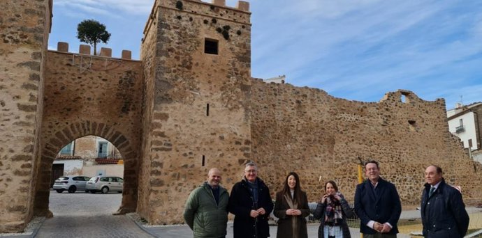 Muralla medieval de Manzanera