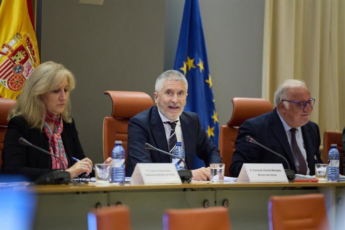 El ministro del Interior, Fernando Grande-Marlaska, en la rueda de prensa de balance de siniestralidad vial 2023