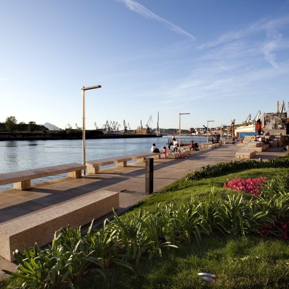 Paseo de Ribera de Altzaga