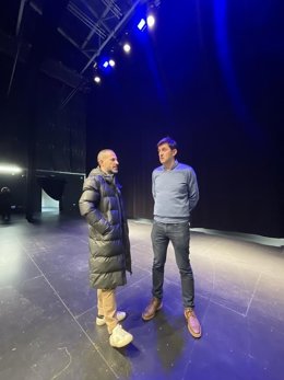 Ángel García, A La Izquierda