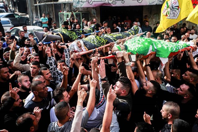 Archivo - Funeral de varios miembros de Yihad Islámica, muertos en enfrentamientos con las fuerzas de Israel, en una imagen de archivo.