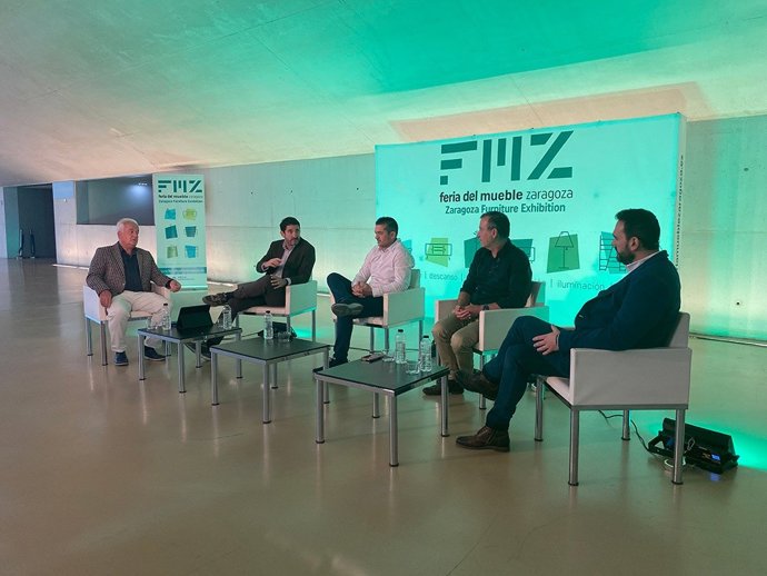 Feria del Mueble de Zaragoza analiza los grupos de compra en la industria del mueble.