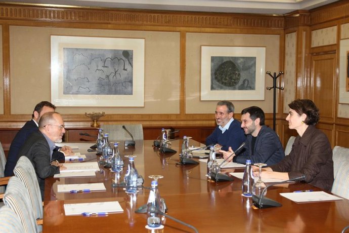 Reunión de Campuzano con Bustinduy este jueves en Madrid