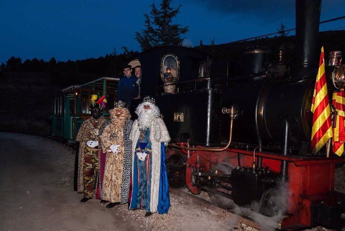 Archivo - Los Reyes Magos en Utrillas.