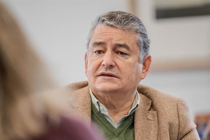El consejero de Presidencia, Interior, Diálogo Social y Simplificación Administrativa, Antonio Sanz, durante la entrevista