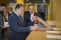 La Junta adquiere 794 equipos informáticos para empleados públicos de la provincia de Málaga