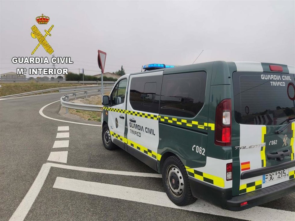 Archivo - Furgón de la Guardia Civil.