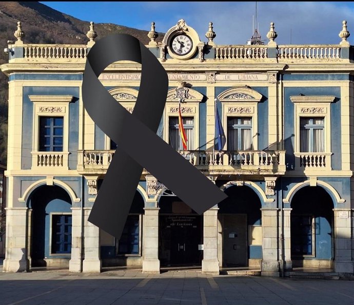 Luto en el Ayuntamiento de Laviana