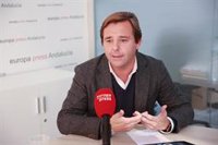 PP-A afirma que PSOE-A causó un "daño estructural" a la sanidad pública que no se "supera de un día para otro"