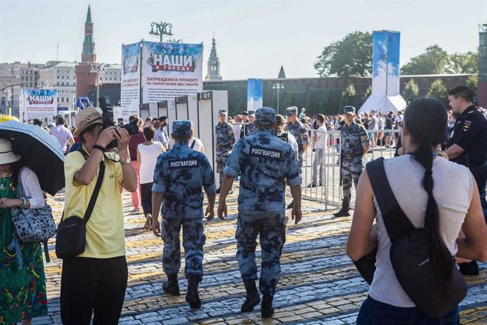 Archivo - Efectivos de la Guardia Nacional de Rusia 