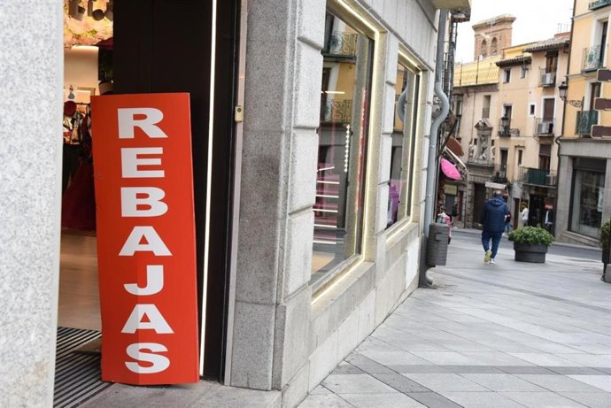 Comercio en rebajas.