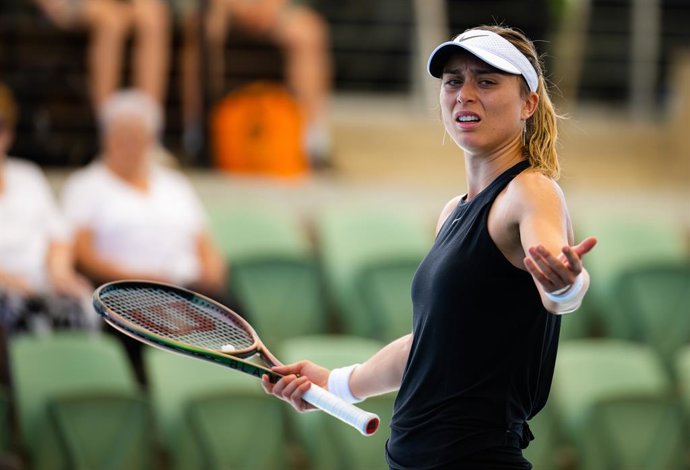Archivo - Paula Badosa of Spain in action during the second round of the 2023 Adelaide International 2 WTA 500 tennis tournament