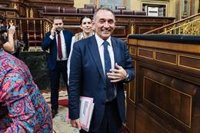 IU defiende que Enrique Santiago puede aspirar "perfectamente" a ser el portavoz de Sumar en el Congreso