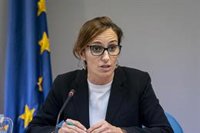 El PP acusa a Mónica García de "postureo", "mala praxis" y falta de lealtad con las comunidades