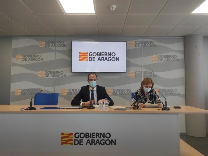 CISNS.- AV.- Aragón impone las mascarillas también a pacientes en salas de espera y rechaza las 'autobajas'