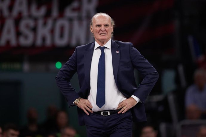 El técnico Dusko Ivanovic durante un partido del Baskonia