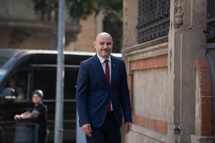 Archivo - El delegat del Govern central a Catalunya, Carlos Prieto