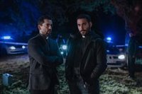 Dos sacerdotes investigan un grotesco asesinato en el tráiler de la temporada 2 de Los Enviados