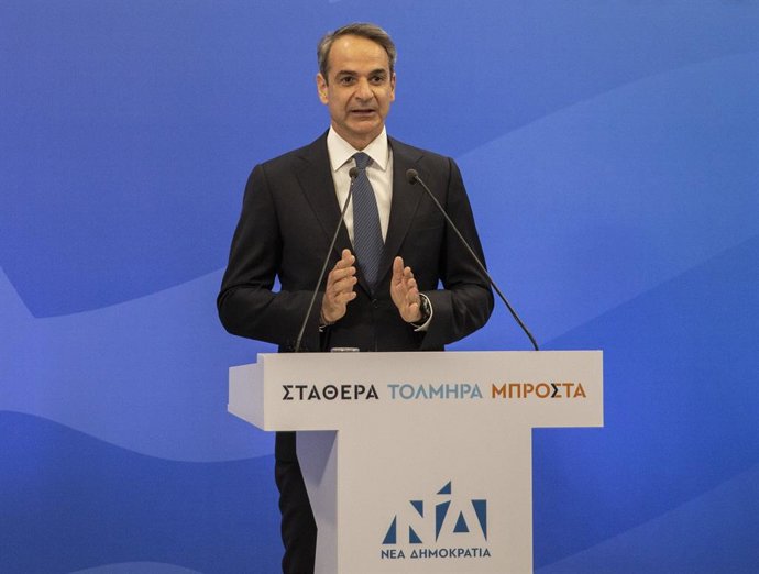 Archivo - 21 May 2023, Greece, Athens: Greek Prime Minister and leader of the Nea Dimokratia (ND, New Democracy) party Kyriakos Mitsotakis delivers a speech at his party's headquarters. Mitsotakis has won national elections, hailing his party's big vict