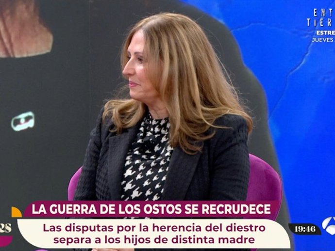 Gabriela Ostos durante la emisión de 'Y ahora Sonsoles'.