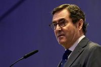 Garamendi (CEOE) critica que no se haya consultado a los empresarios sobre las autobajas laborales