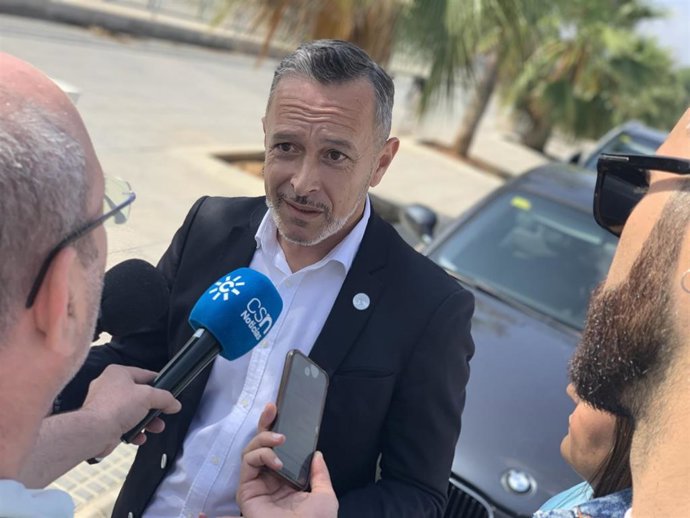 Archivo - Rafael Recio, secretario de organización del PSOE de Sevilla, en una imagen de archivo. 