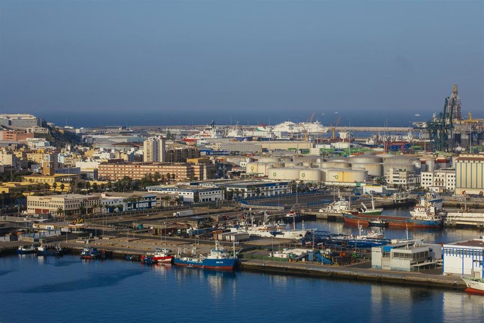 Archivo - Puerto de La Luz y de Las Palmas