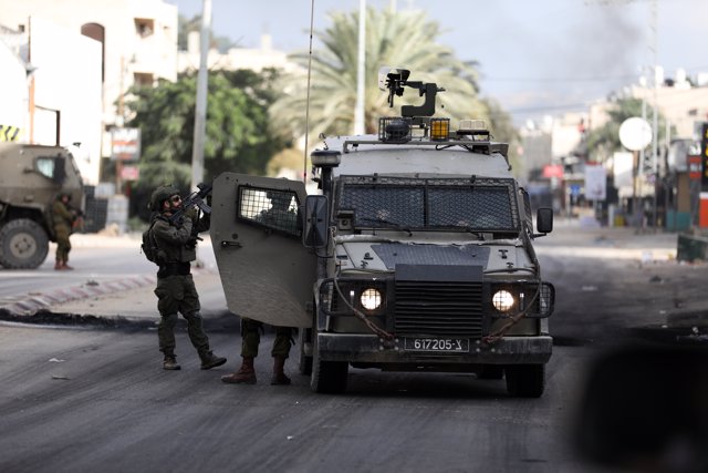 AMP.- O.Próximo.- El Ejército De Israel Mata A Tres Palestinos Durante ...