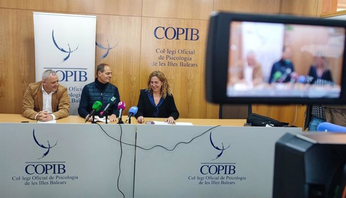 MÉS y el Copib proponen un programa de atención psicológica para niños y jóvenes financiado por el Consell