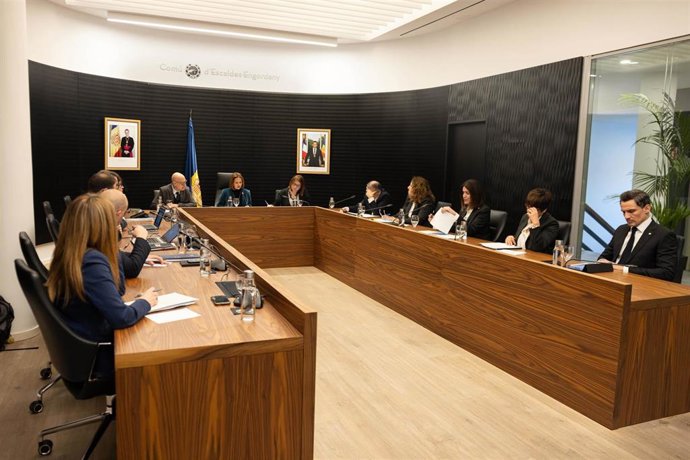 Un instante de la sesión de consell de comú de Escaldes este martes