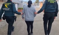 Detenida la madre biológica de la bebé hallada viva en un contenedor de basura de Los Palacios (Sevilla)