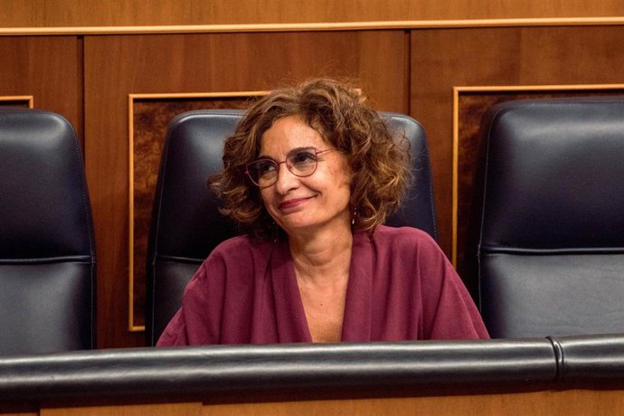 La vicepresidenta primera y ministra de Hacienda, María Jesús Montero.