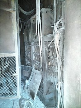 Estado en el que ha quedado el centro de transformación de Endesa en Torreblanca.