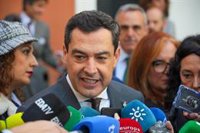 Andalucía comparte y asume la orden de las mascarillas pero afea a la ministra de Sanidad sus "formas" y su "imposición"