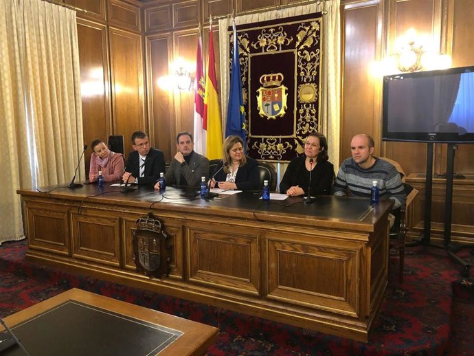 Presentación de la I Feria Internacional del Videojuego de Cuenca.