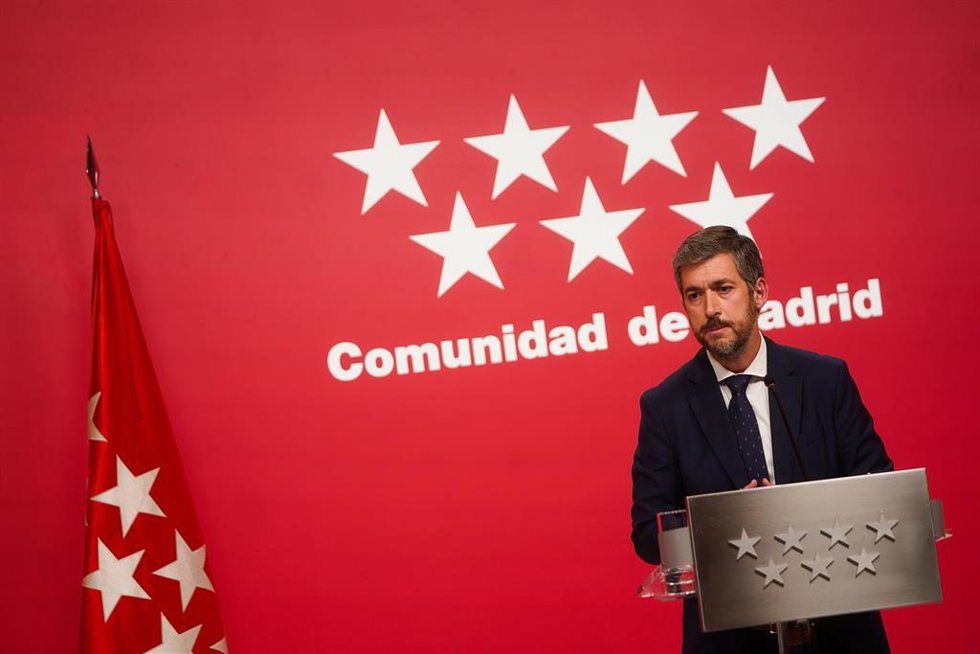 Archivo - El portavoz del Ejecutivo madrileño y consejero de Presidencia, Justicia y Administración Local, Miguel Ángel García.