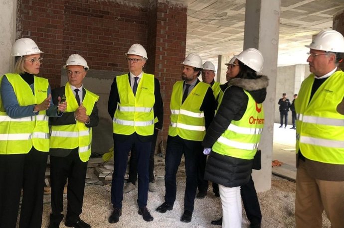 El consejero de Salud, Juan José Pedreño, visita del consejero de Salud a las obras del nuevo centro de salud de Abanilla