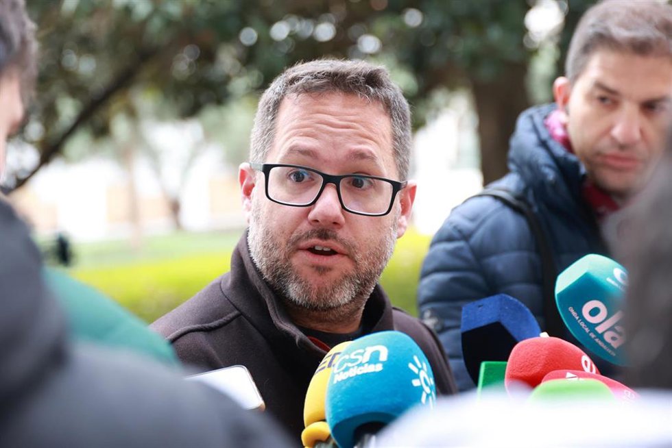 El portavoz del Grupo Mixto-Adelante Andalucía, José Ignacio García, este miércoles durante su atención a los medios de comunicación. 