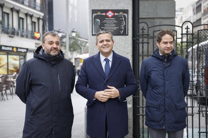 L consejero de Vivienda, Transportes e Infraestructuras, Jorge Rodrigo, en Gran Vía