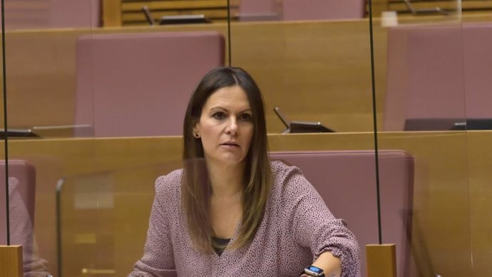 Archivo - La portavoz de Educación del PPCV en Les Corts, Beatriz Gascó